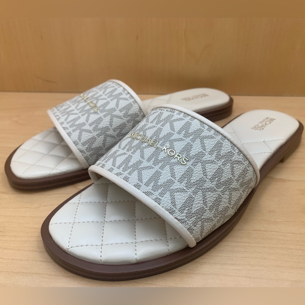 Michael kors slippers
